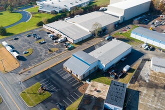 409 New State Rd, Manchester, CT à louer Photo intérieure– Image 2 sur 7