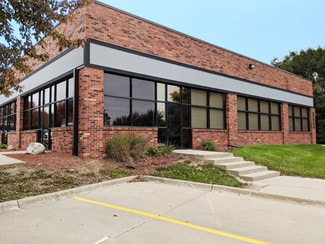 Plus de détails pour 3070-3098 104th St, Urbandale, IA - Local d'activités à louer