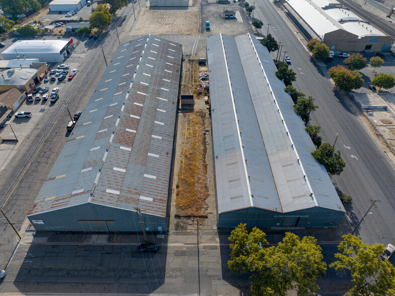 500 S Center St, Turlock, CA à vendre - Photo de l’immeuble – Image 3 sur 21