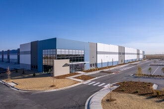 5300 N Harvest Rd, Aurora, CO à vendre Photo de l’immeuble– Image 2 sur 5