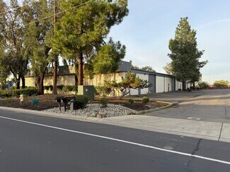 Plus de détails pour 3630 Cincinnati Ave, Rocklin, CA - Industriel/Logistique à louer