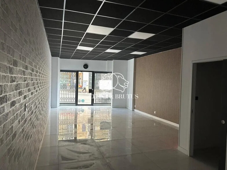 88 Grande Rue, OULLINS-PIERRE-BÉNITE à louer - Photo intérieure – Image 2 sur 6