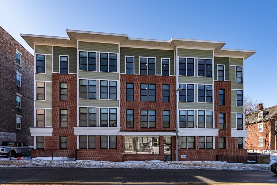 299 & 301-305 Dudley Street | portefeuille de 1 biens à vendre sur LoopNet.fr - Photo de l’immeuble – Image 3 sur 20
