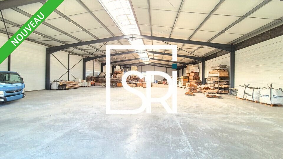 Industriel/Logistique dans Gimeaux à vendre Photo intérieure– Image 1 sur 13