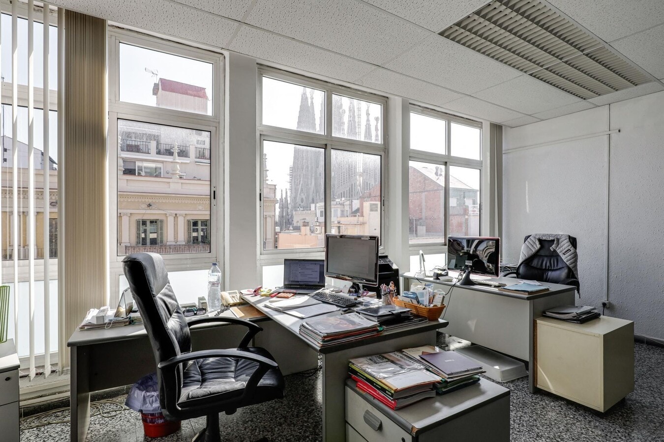 Barcelone, BAR 08025 - Lot 3 - - Photo intérieure - Image 1 of 18