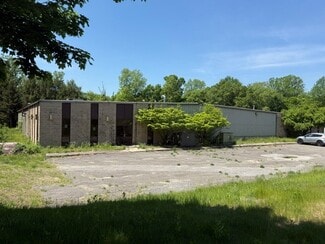Plus de détails pour 200 St Onge Rd, Winsted, CT - Industriel/Logistique à vendre