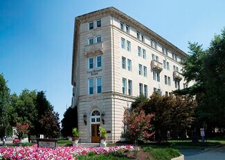Plus de détails pour 100-110 Maryland Ave NE, Washington, DC - Bureau à louer