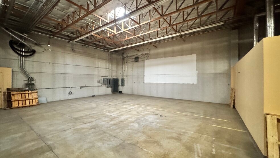 1635 S Redwood Rd, Salt Lake City, UT à louer - Photo de l’immeuble – Image 2 sur 18