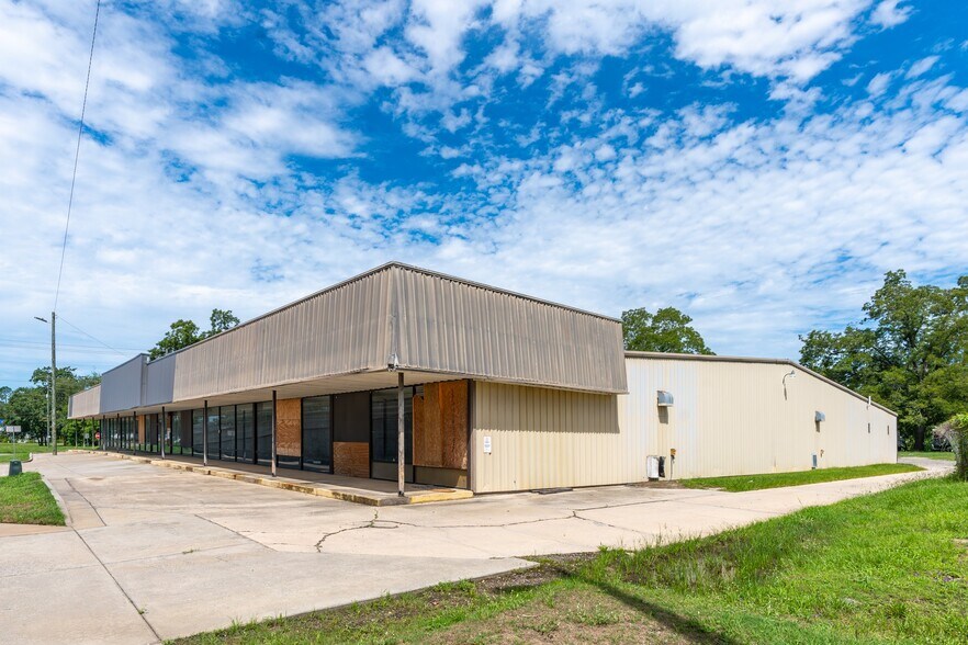 908 W Hill Ave, Valdosta, GA à vendre - Photo de l’immeuble – Image 2 sur 27