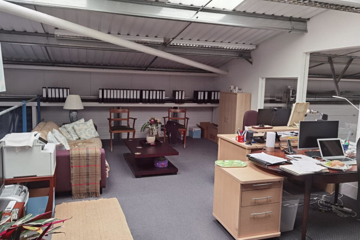 Lower Moor Way, Tiverton, DEV EX16 6SS - Lot 3 -  - Photo intérieure - Image 1 of 3
