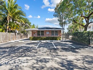 Plus de détails pour 718 NE 7th Ave, Fort Lauderdale, FL - Logement à vendre