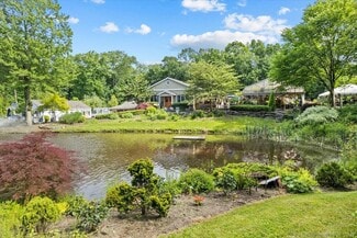 Plus de détails pour 511 Spielman Hwy, Burlington, CT - Local commercial à vendre