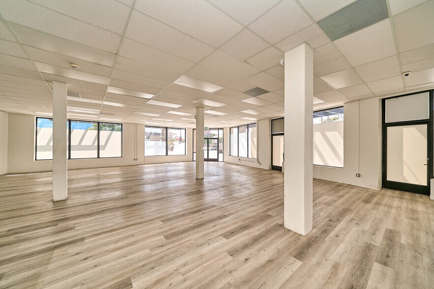 8801-8809 W Pico Blvd, Los Angeles, CA à louer - Photo de l’immeuble – Image 3 sur 8