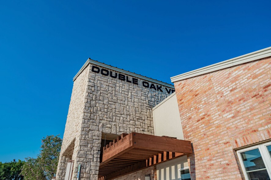 8351 Justin Rd, Double Oak, TX à vendre - Photo de l’immeuble – Image 2 sur 8