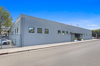 Plus de détails pour 3650 S Holdrege Ave, Los Angeles, CA - Industriel/Logistique à louer