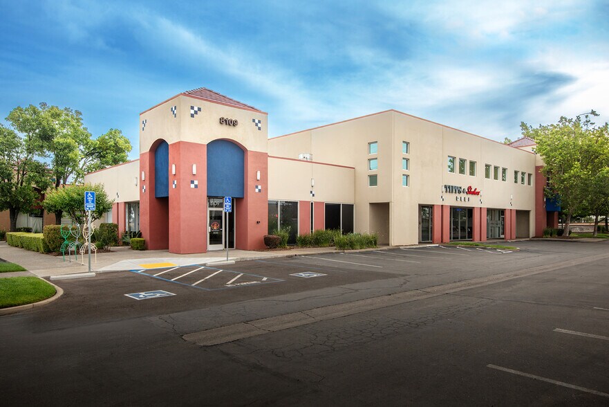 8100-8109 Fruitridge Rd, Sacramento, CA à louer - Photo de l’immeuble – Image 2 sur 5