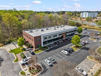 Plus de détails pour 1340 Creekshire Way, Winston-Salem, NC - Bureau à louer