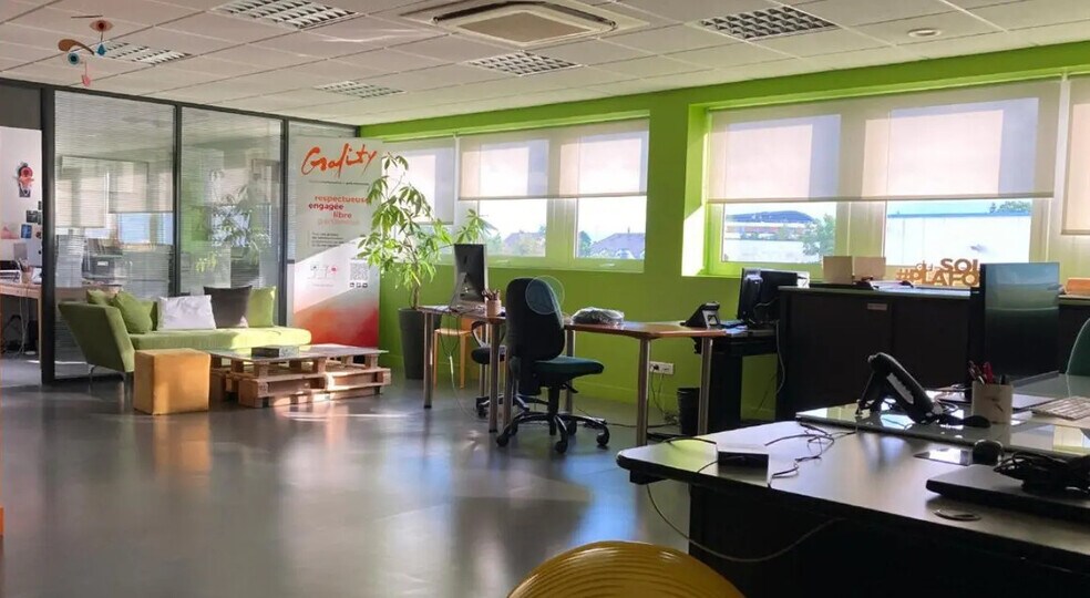 Bureau dans Orléans à louer - Photo de l’immeuble – Image 1 sur 2