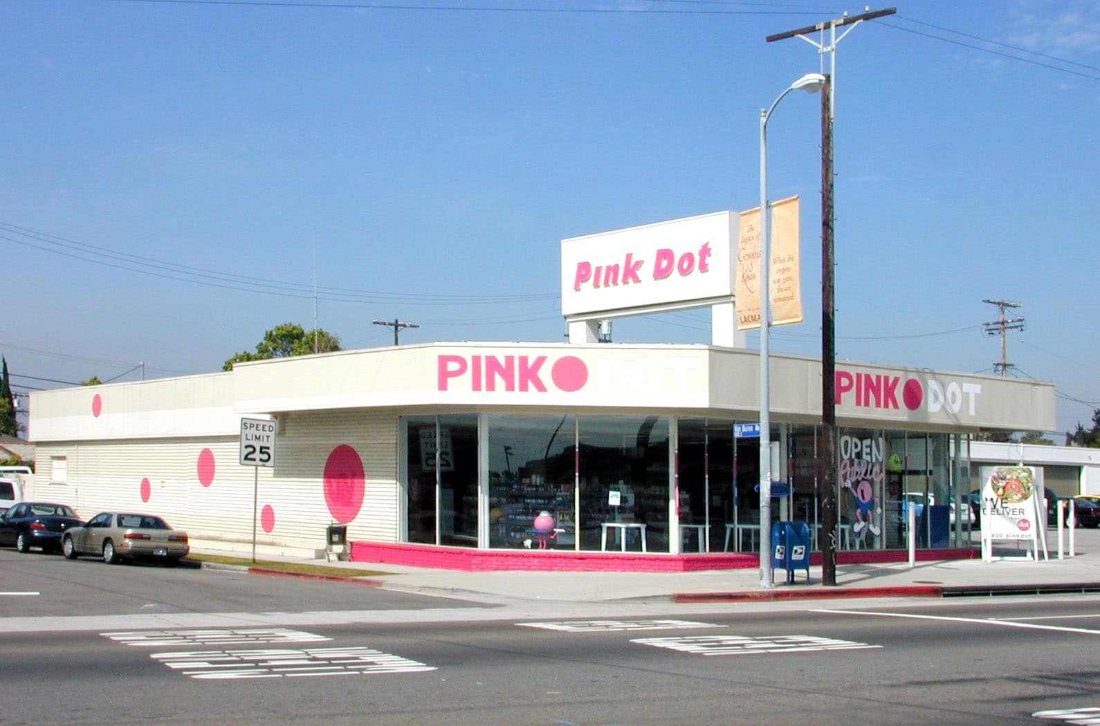 2499 Lincoln Blvd, Venice, CA à louer Photo principale– Image 1 sur 3