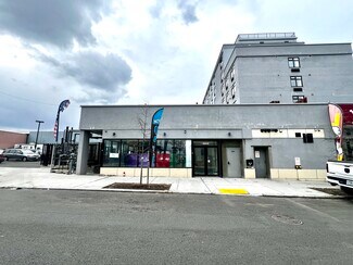 Plus de détails pour 1466 128th St, College Point, NY - Local commercial à louer