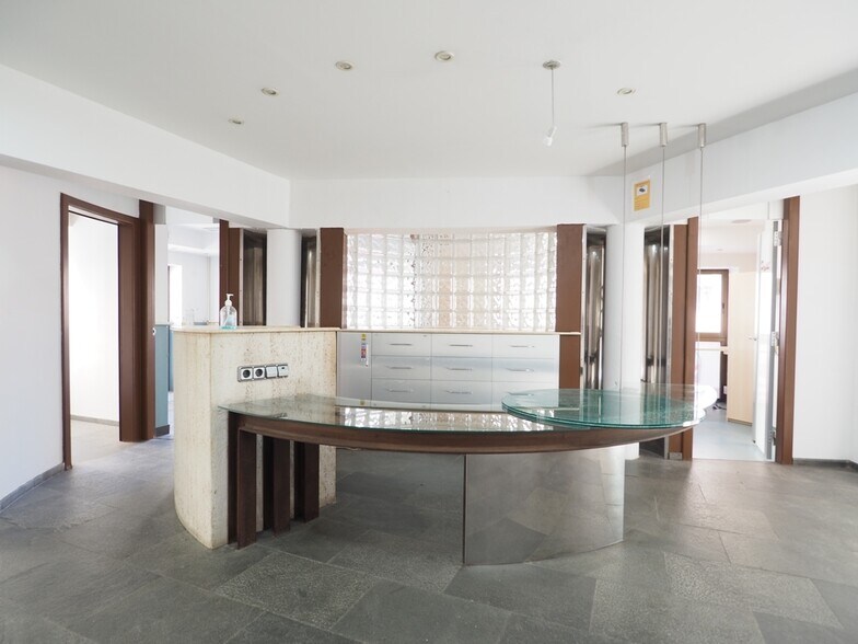 Bureau dans Granollers, Barcelona à louer - Photo principale – Image 1 sur 3