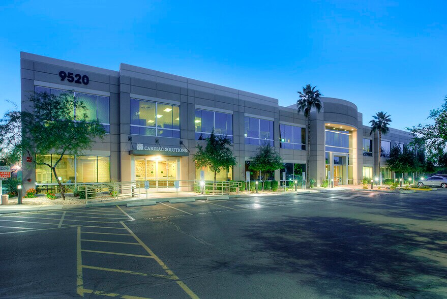 9520 W Palm Ln, Phoenix, AZ à louer - Photo de l’immeuble – Image 3 sur 6