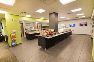 600 Unicorn Park Dr, Woburn, MA à louer Photo intérieure– Image 2 sur 7