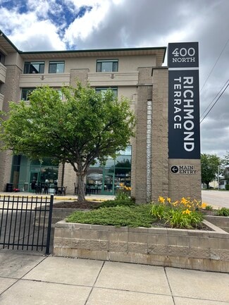 Plus de détails pour 400 N Richmond St, Appleton, WI - Local commercial, Local d'activités à louer