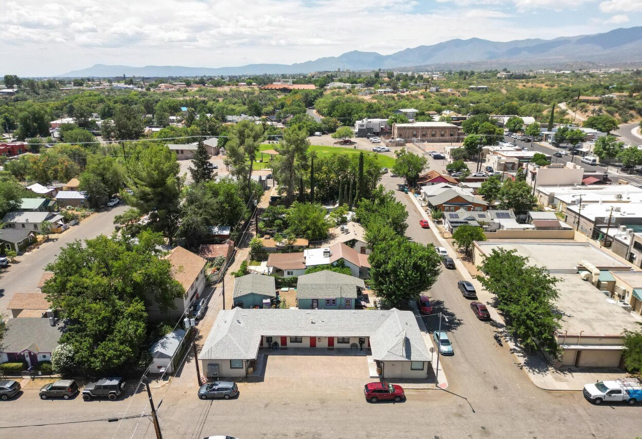 107 E Pinal St, Cottonwood, AZ à vendre Photo de l’immeuble– Image 1 sur 17