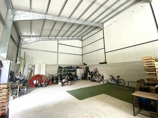 Plus de détails pour Industriel/Logistique à louer