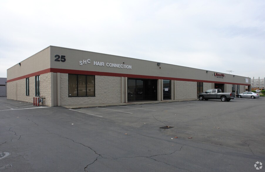 25 Quinta Ct, Sacramento, CA à vendre - Photo principale – Image 1 sur 3