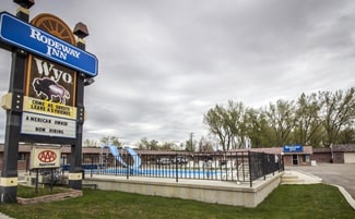 Plus de détails pour 610 E Hart St, Buffalo, WY - Hôtellerie à vendre