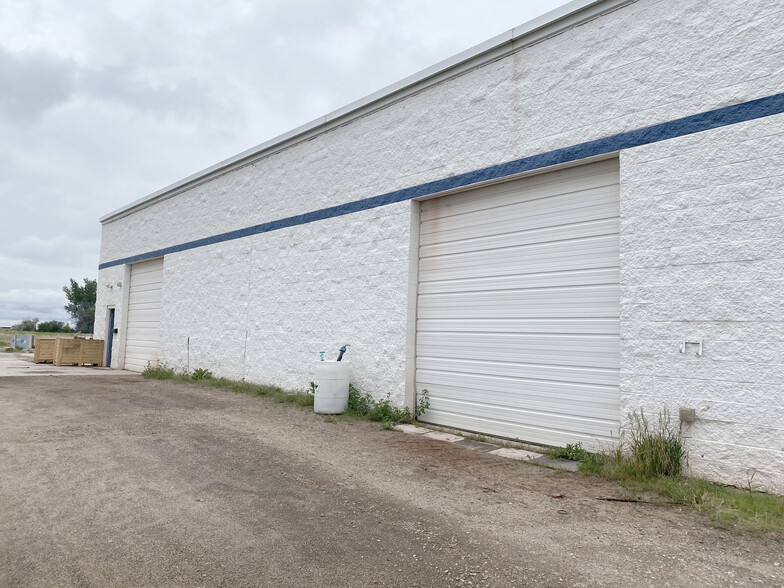 6766 CR 18 portefeuille de 2 biens à vendre sur LoopNet.fr - Photo de l’immeuble – Image 3 sur 9