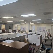 4111 Directors Row, Houston, TX à vendre Photo intérieure– Image 2 sur 6