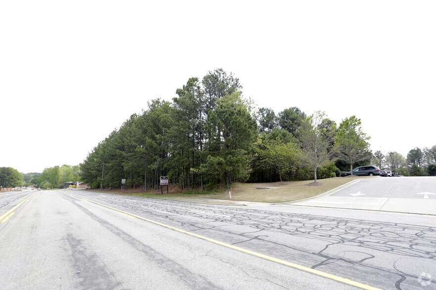900-920 Hurricane Shoals Rd, Lawrenceville, GA à vendre - Photo principale – Image 2 sur 6