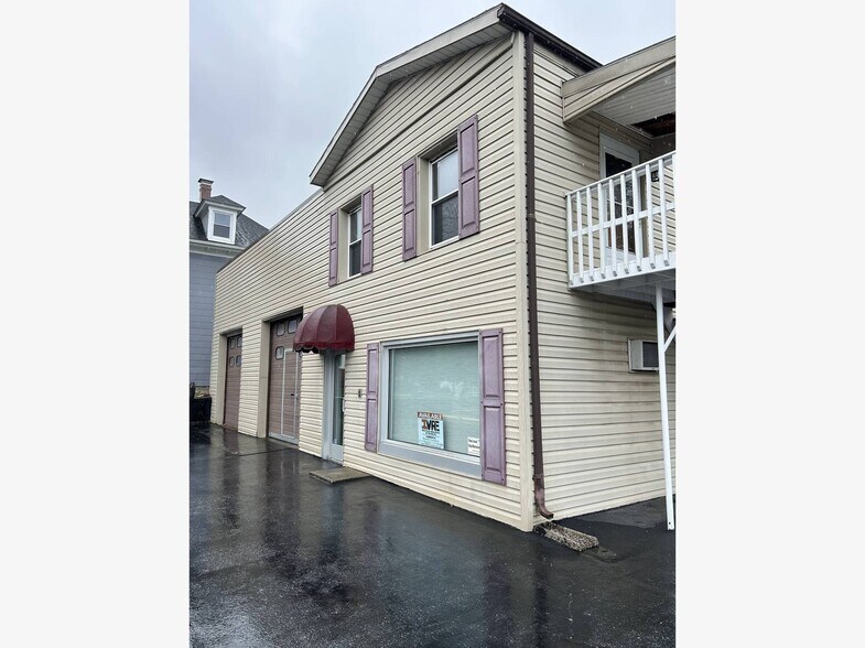 417 W Main St, Hummelstown, PA à louer - Photo de l’immeuble – Image 2 sur 6