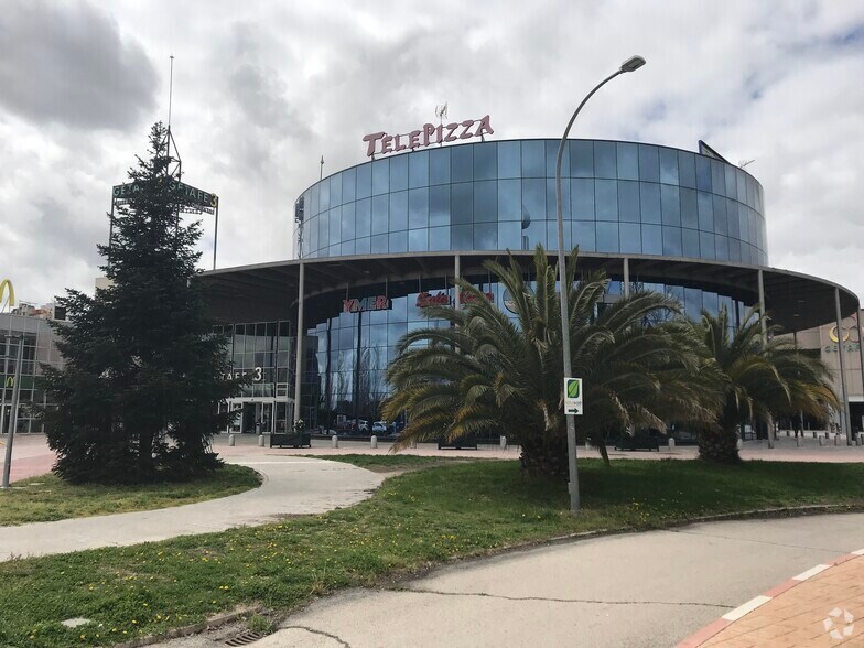 Plaza de Juan Carlos i, 1, Getafe, Madrid à vendre - Photo de l’immeuble – Image 2 sur 3