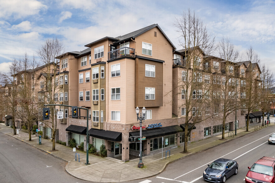 1500 NE 15th Ave, Portland, OR à louer - Photo de l’immeuble – Image 1 sur 30