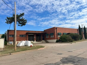 115 NW 44th St, Oklahoma City, OK à vendre Photo de l’immeuble– Image 2 sur 7