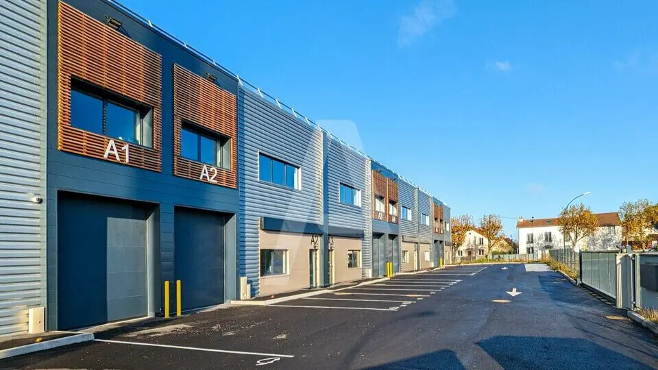 Local d’activités dans Villemoisson-sur-Orge à louer Photo de l’immeuble– Image 1 sur 9