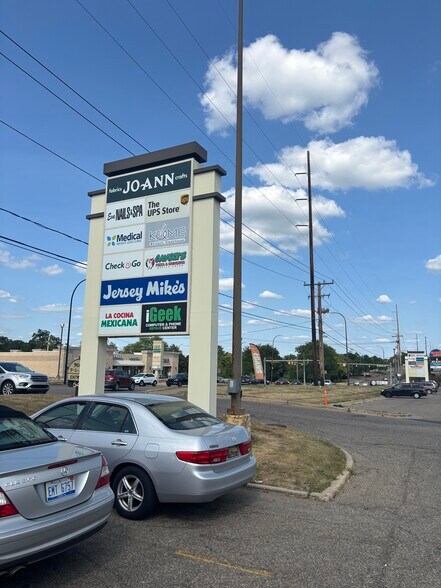 5420-5466 Beckley Rd, Battle Creek, MI à louer - Photo de l’immeuble – Image 2 sur 3
