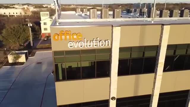 551 IH-35, Round Rock, TX à louer - Vidéo sur l’annonce professionnelle – Image 2 sur 9