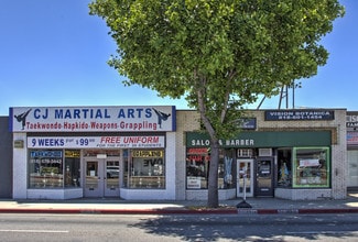 Plus de détails pour 18512-18514 Sherman Way, Reseda, CA - Local commercial à louer