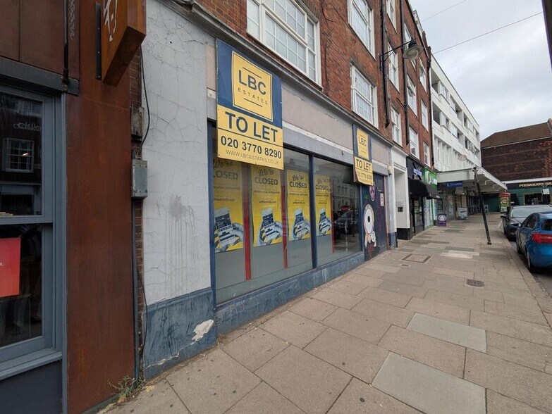 221-227 High St, Guildford à louer - Photo de l’immeuble – Image 3 sur 4