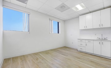 11600 Wilshire Blvd, Los Angeles, CA à louer Photo intérieure– Image 2 sur 4