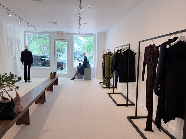 87 Newtown Ln, East Hampton, NY à louer - Photo intérieure – Image 3 sur 5