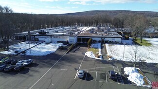 Plus de détails pour 150 Knotter Dr, Cheshire, CT - Industriel/Logistique à vendre