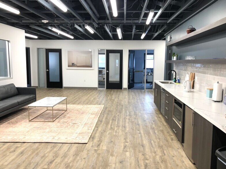 4376 Forestdale Dr, Park City, UT à louer - Photo de l’immeuble – Image 2 sur 5