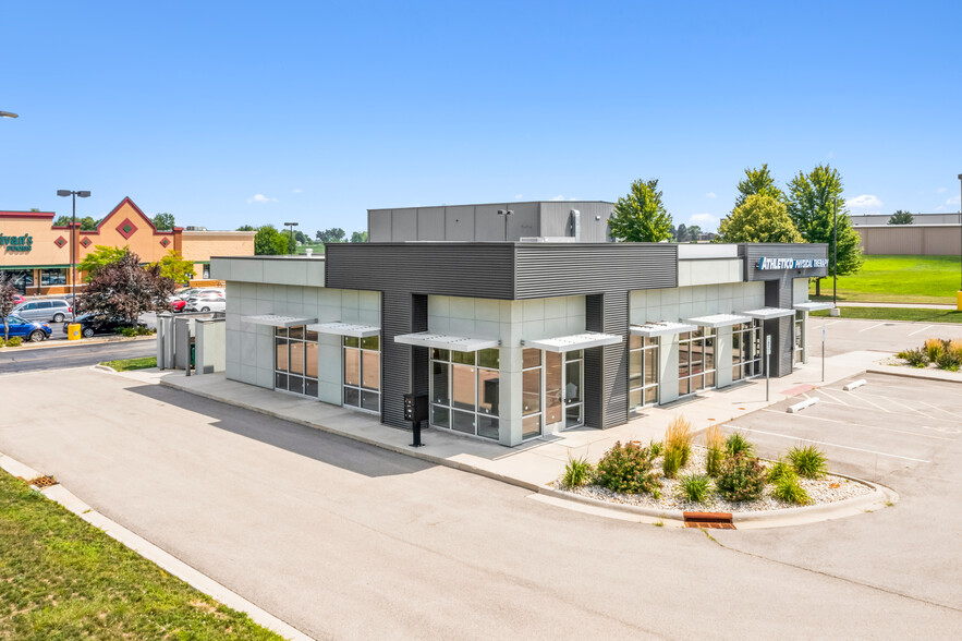 701 N Elida St, Winnebago, IL à louer - Photo de l’immeuble – Image 2 sur 13