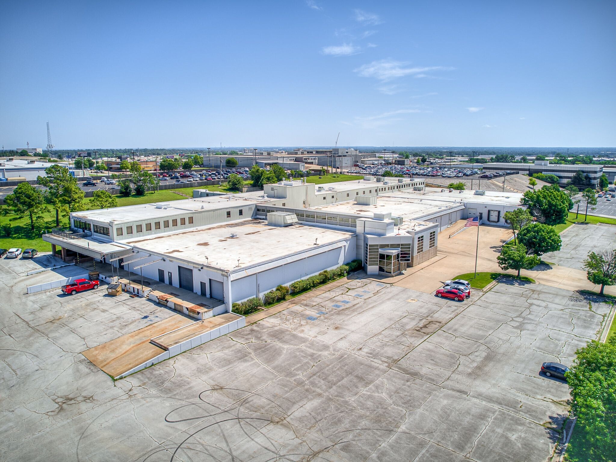 6201 E 43rd St, Tulsa, OK à vendre Aérien– Image 1 sur 20